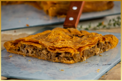 Empanada de Cerdo Selecto con Manzana