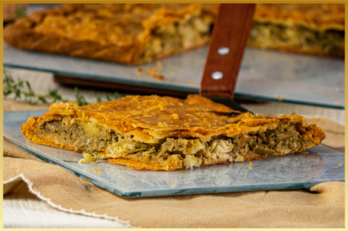 Empanada de Merluza y Berberechos en Salsa Verde